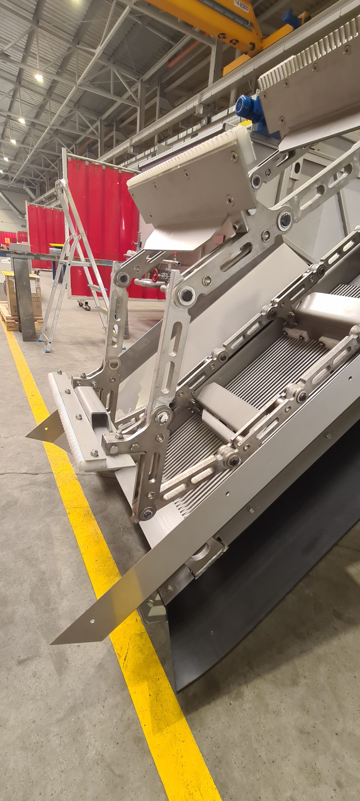 Krata katenarna Esmil