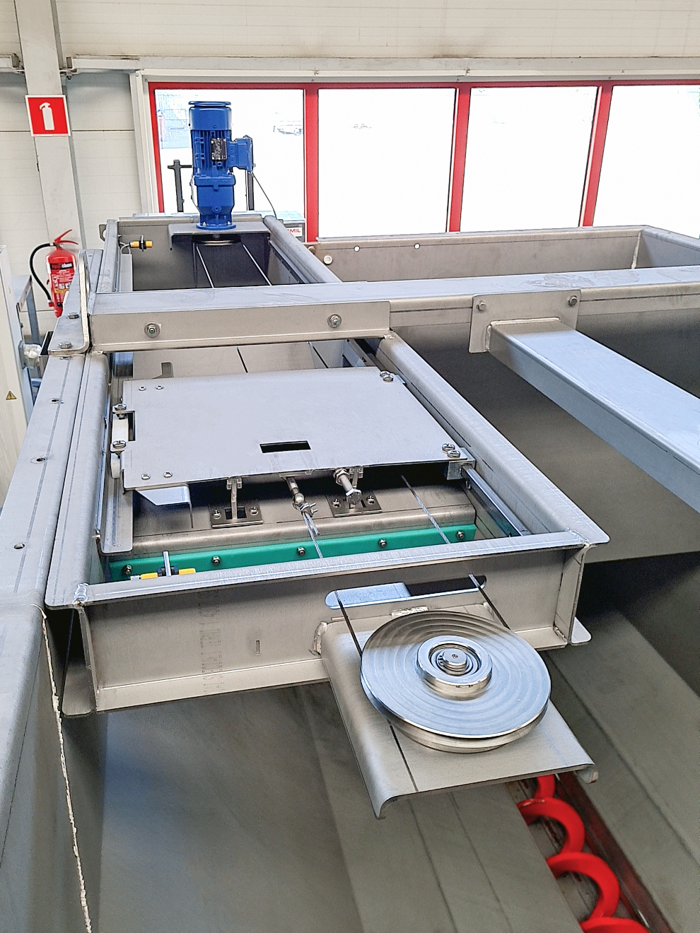 Esmil Kompleks do mechanicznego oczyszczania ścieków M-Comby